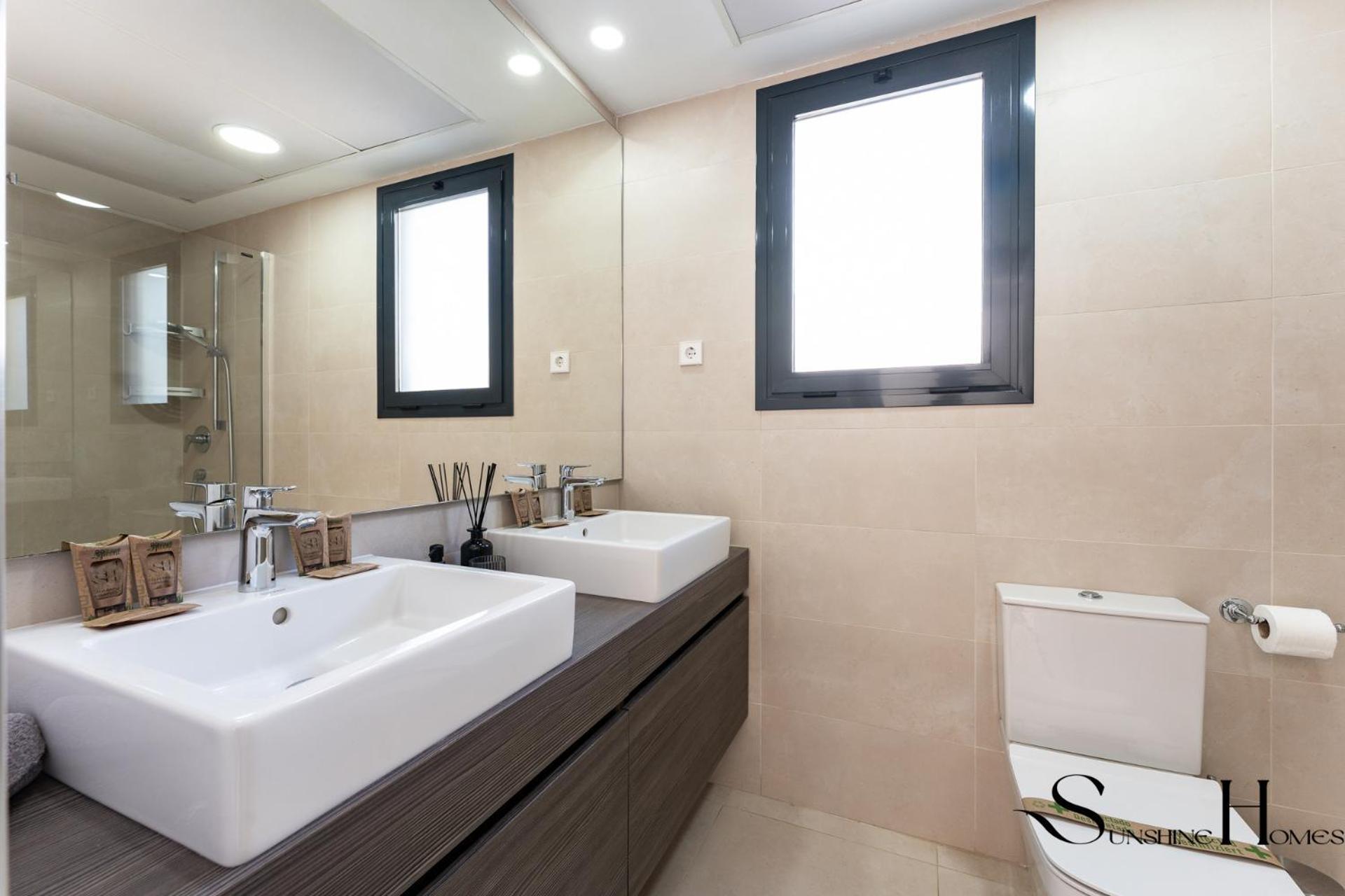 Luxury Beach Escape With Pools, Gym & Sauna Fuengirola Exterior foto